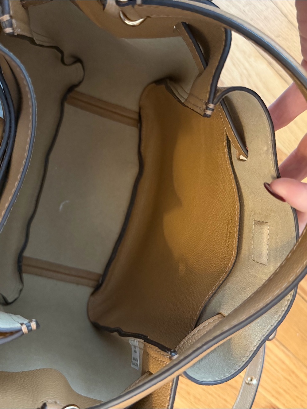 Tory Burch Romy Bucket Bag - Tiramasu - Picture 7 of 12